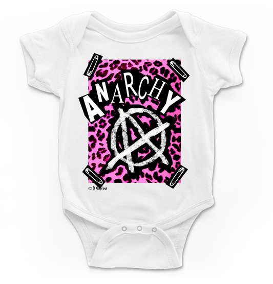 Body bebé Anarchy Pink en blanco