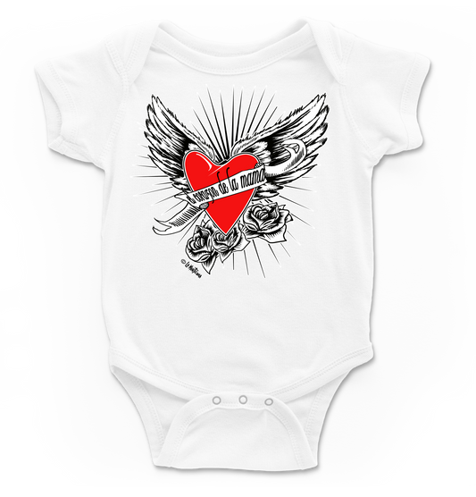 Body bebé Corazón de la mama en blanco